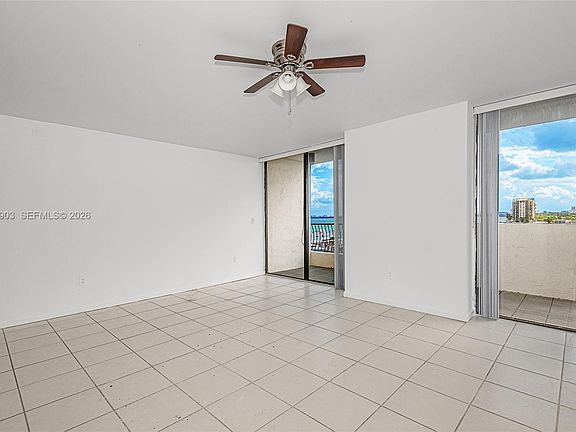 2nd image of 555 NE 15th St APT 603