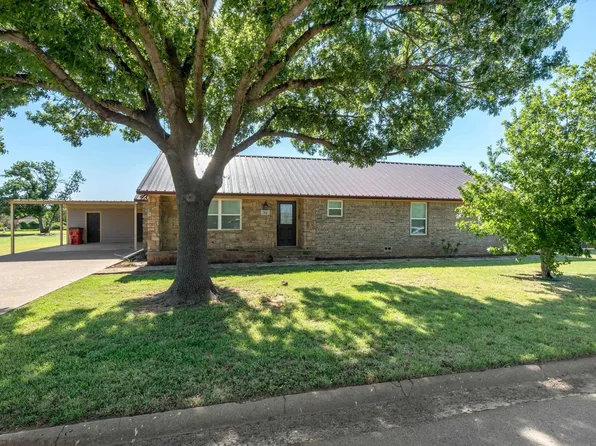 312 N West Ave, Holliday, TX 76366