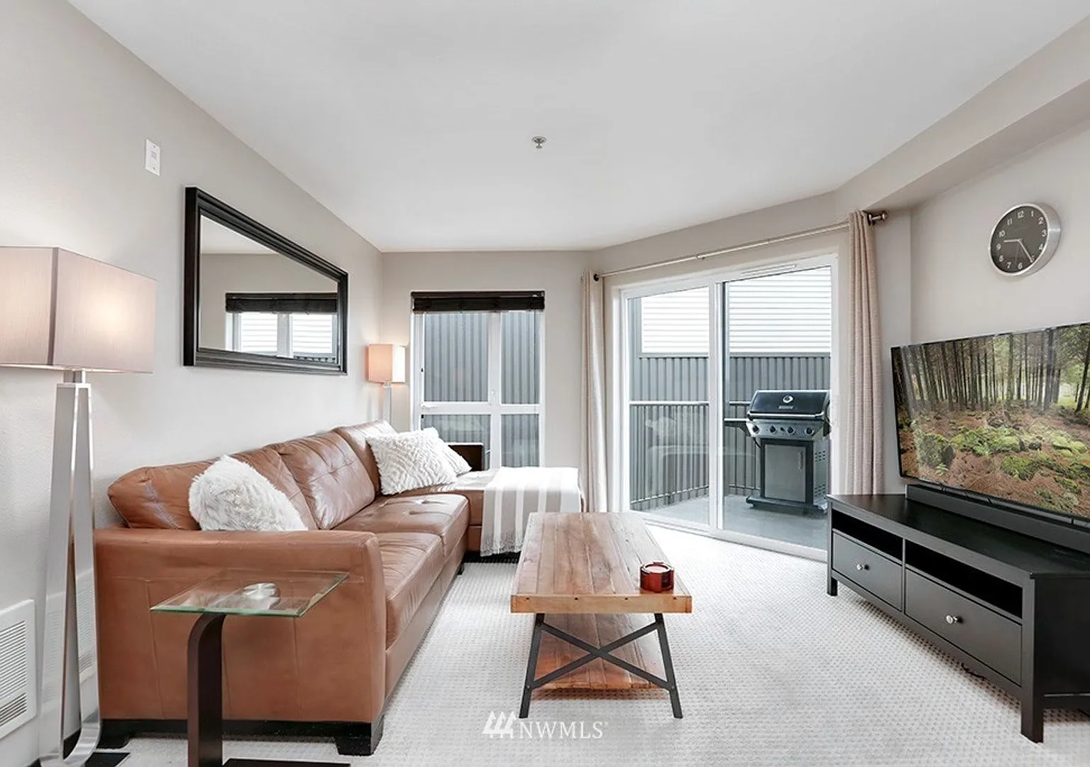 1Bd/1Ba Seattle Condo — Photo 2