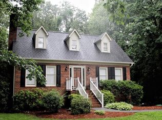 2071 Carteret Dr, Rural Hall, NC 27045