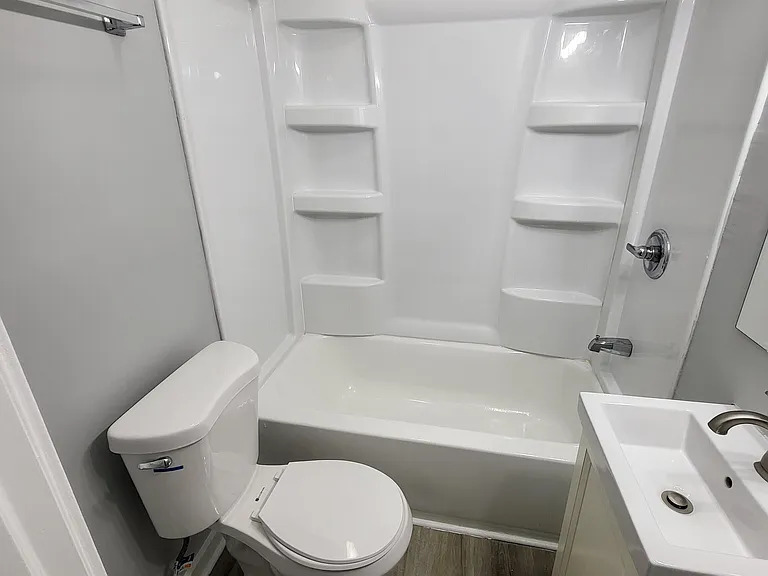 1036 N Tuxedo St #A — Photo 11