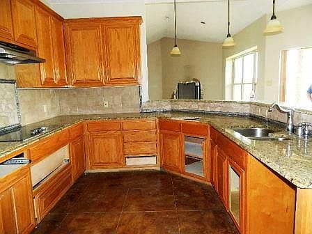 2nd image of 440 Vz County Road 3708