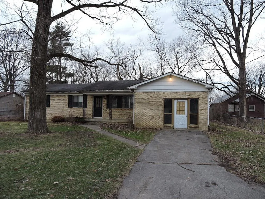 7016 Mann Rd photo 1