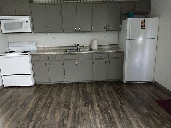 5th image of 4382 Kelly Ave