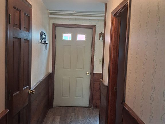 4th image of 30 Dearborn St #C
