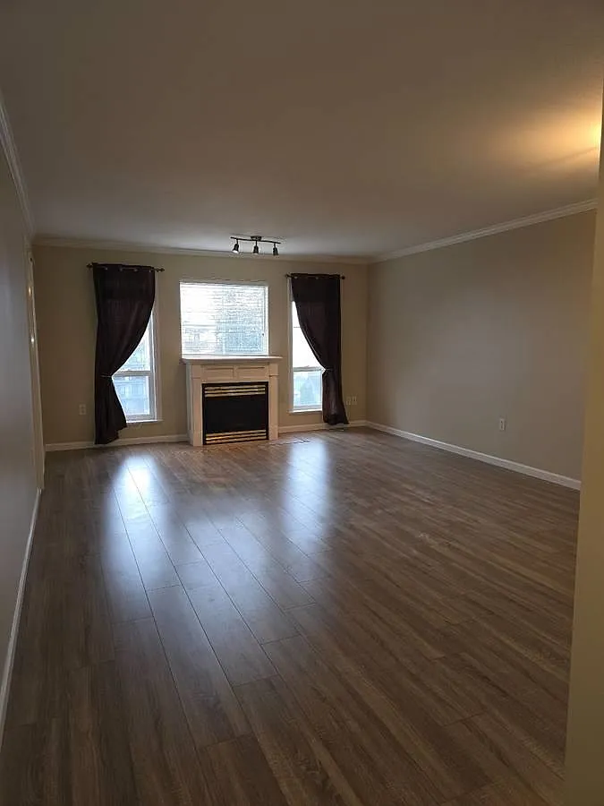 1 bed, 825 sqft, $1,650 — Photo 2