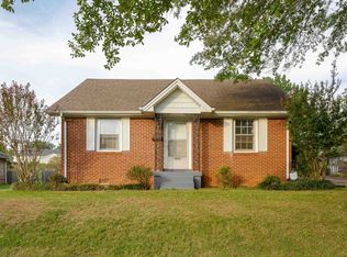 1606 High St, Sheffield, AL 35660