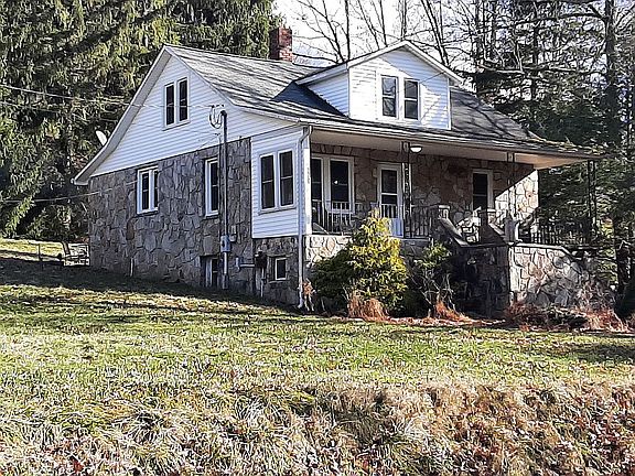 2nd image of 852 Deep Creek Dr