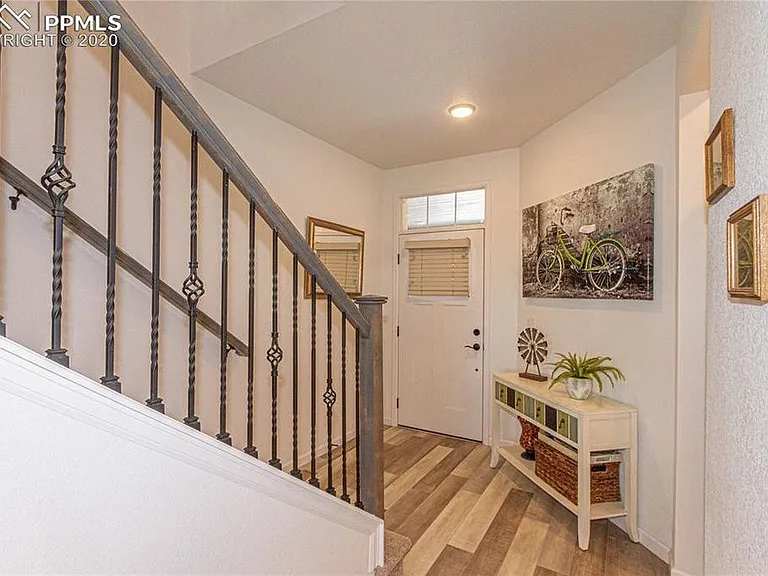 859 Marine Corps Dr — Photo 8
