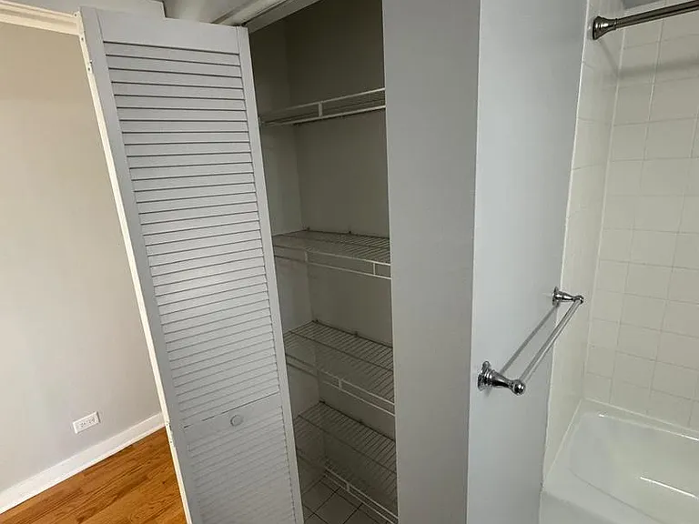 2257 W Lake St #203 — Photo 11