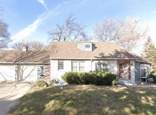 4920 Sunnyside Rd, Edina, MN 55424