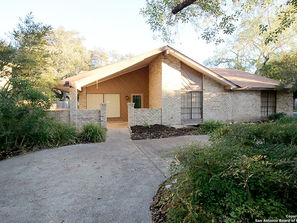 1st image of 2002 Oak Vista