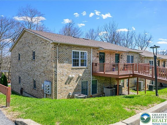 4th image of 3129 E Church Cir #12