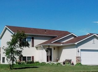 321 Victory Ave, Sartell, MN 56377