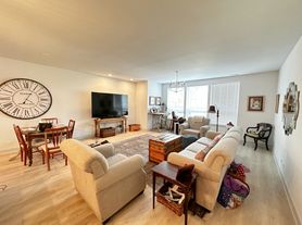 4420 S Prairie Ave, Chicago, IL