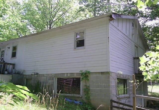 2nd image of 7988 Springer Orchard Rd