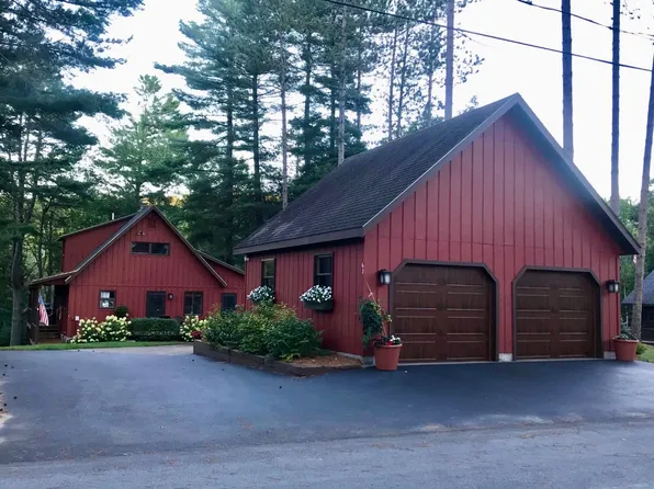 63 Pawling Rd, Lake Pleasant, NY 12139