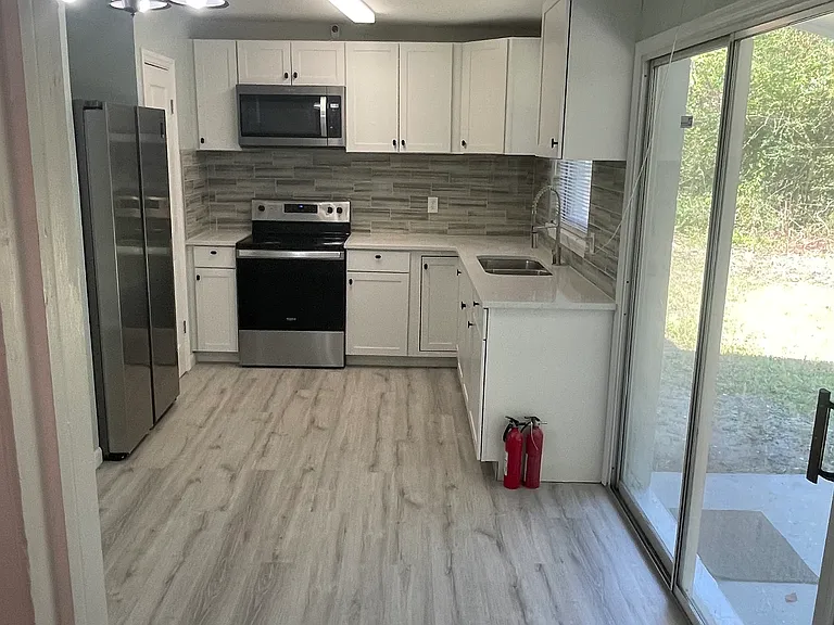 1531 Mar Vic Ln — Photo 3