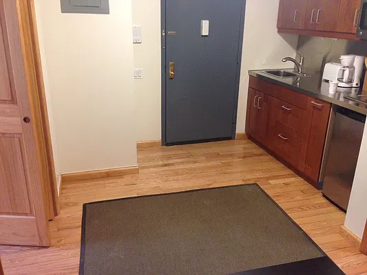 Rented by GPS Realty NYC | media 17