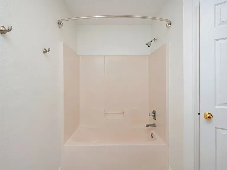 9750 Parker Lake Cir — Photo 21