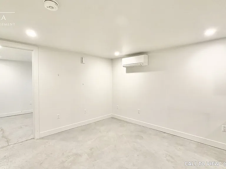 1370 Killarney Beach Rd #7 — Photo 4