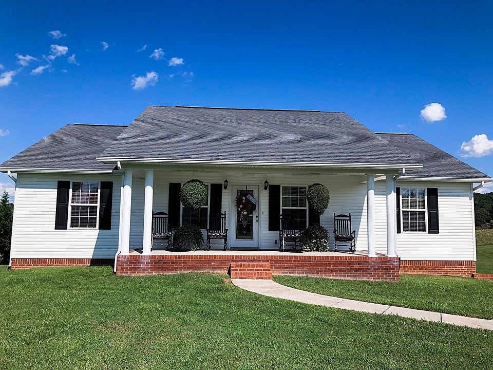 1st image of 2740 Plantation Dr
