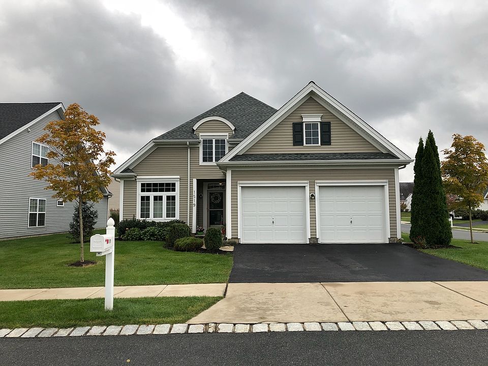 1519 Parvin Rd, Lancaster.