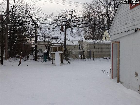 4th image of 26530 Zeman Ave