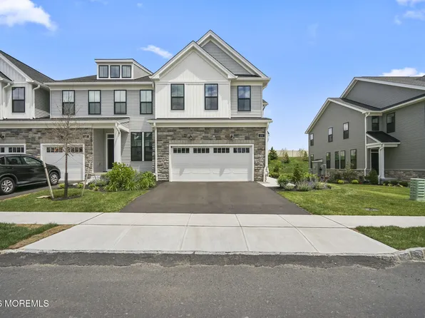 170 Mustang Drive, Manalapan, NJ 07726
