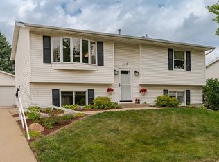 827 44th Ave NW, Rochester, MN 55901