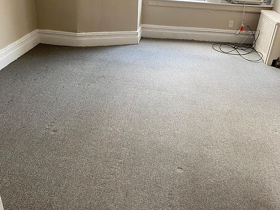3rd image of 7518 68th Ave Floor 2