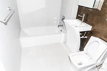 Rented by Urban Realty NYC