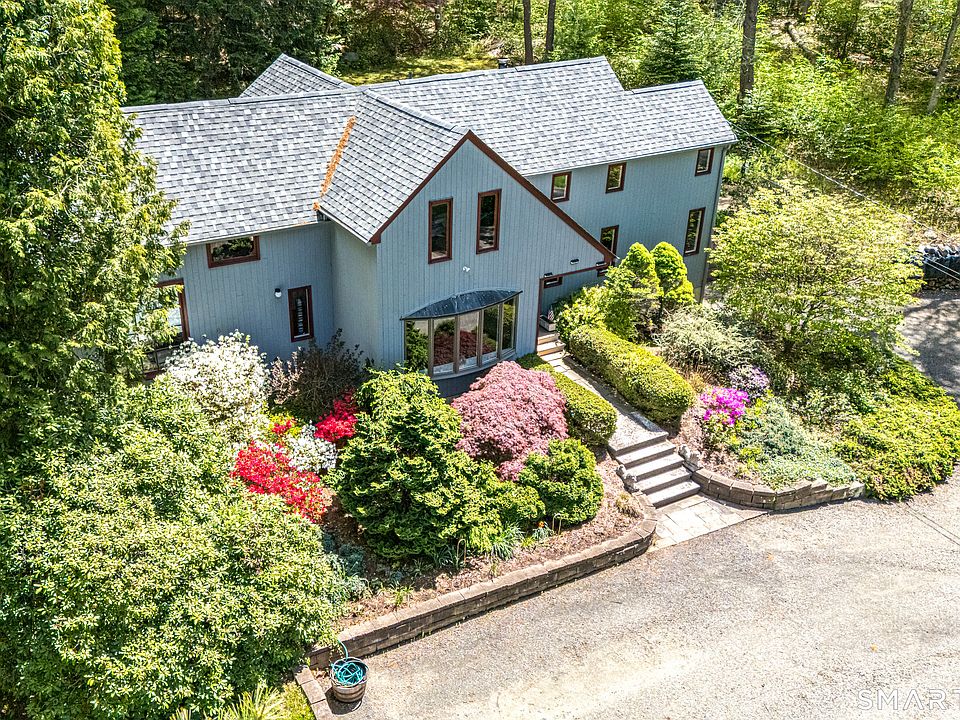 1st image of 128 Killingworth Road