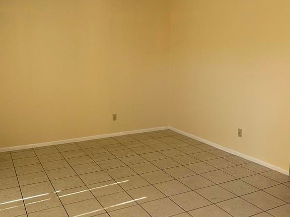 5th image of 4764 W Wahalla Ln