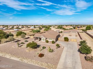 3178 W Roberts Rd, San Tan Valley, AZ 85142
