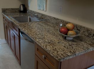 2643 NW Raleigh St UNIT 34, Portland, OR 97210