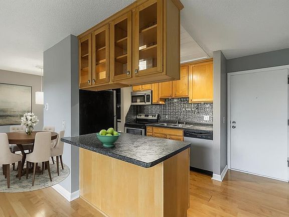 3rd image of 4110 Rahn Rd APT 223