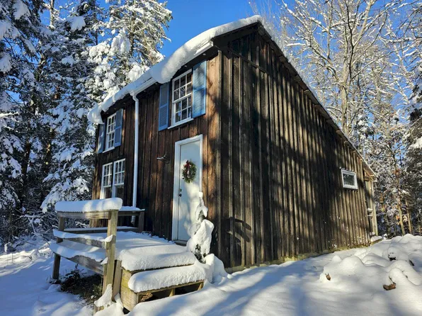 965 Munn Flat Road, Cornville, ME 04976