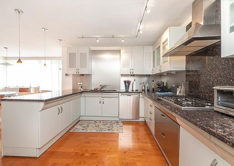 1st image of 1 Bay Club Dr APT 16C