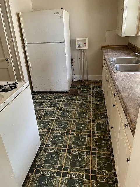 1 bed, 694 sqft, $600 — Photo 3