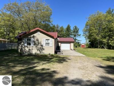 22 S Baldwin Resort Rd, East Tawas, MI, 48730