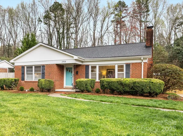 2908 Enfield Rd, Charlotte, NC 28205