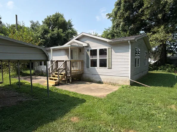 1002 Robin Dr, Jeffersonville, IN 47130