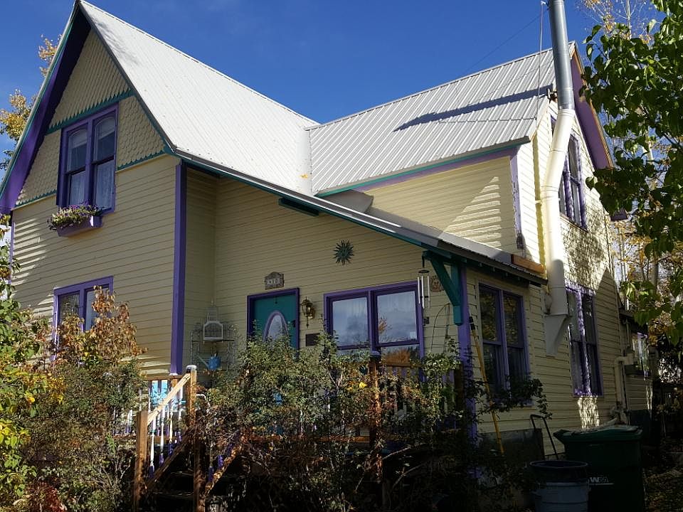 1st image of 410 Pine St