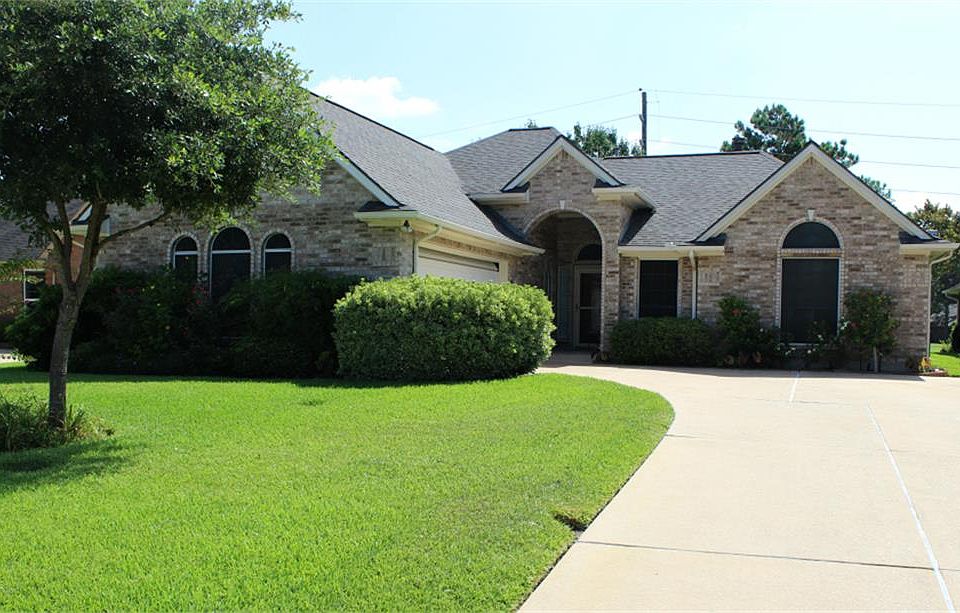 1st image of 711 Country Meadows Dr