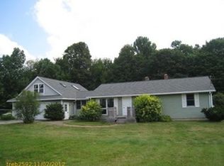 129 Turkey Ln, Turner, ME 04282
