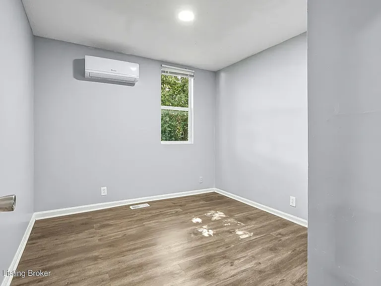 1814 Standard Ave — Photo 13