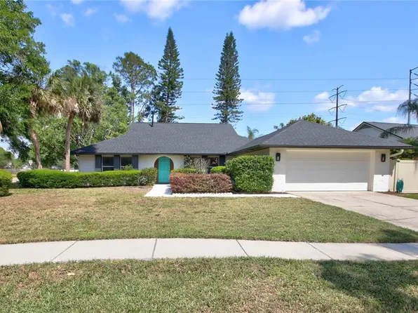 401 Lakeshore Dr, Lake Mary, FL 32746