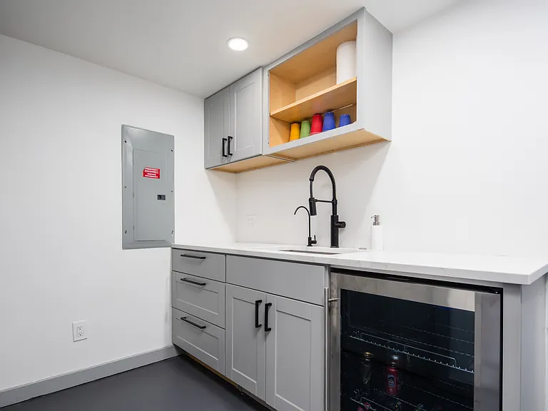 2036 Eliot St — Photo 19