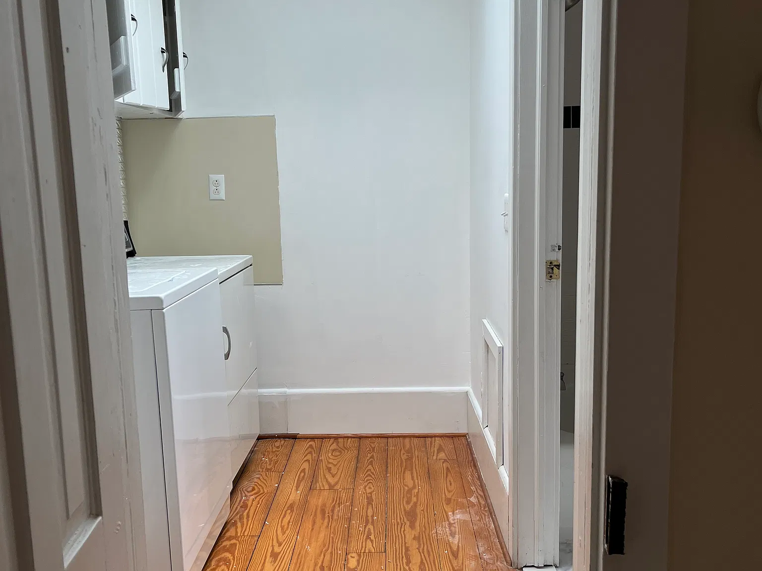 2 bed, $2,700 — Photo 3
